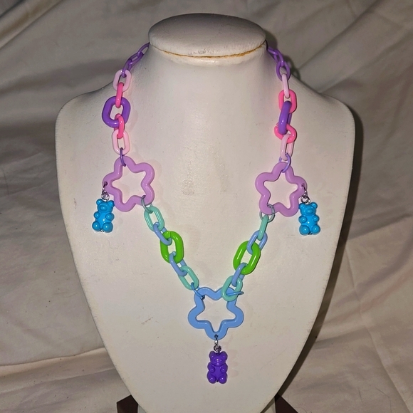 Bold Gummy Bear Necklace - Picture 4 of 7